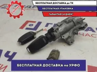 Замок зажигания Audi A4 4B0905851M. Со вставкой замка передней левой двери.
