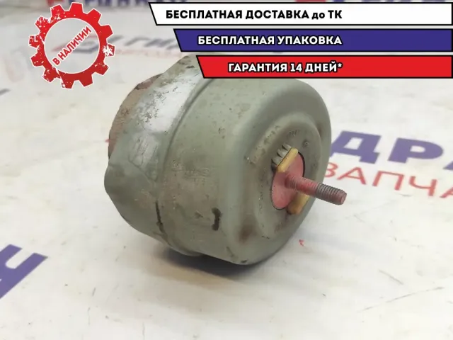 Опора двигателя Audi A4 8E0199382J.