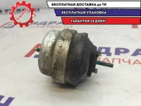 Опора двигателя Audi A4 8E0199379BG.