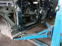 Порог со стойкой левый Audi A4