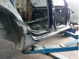 Порог со стойкой правый Audi A4