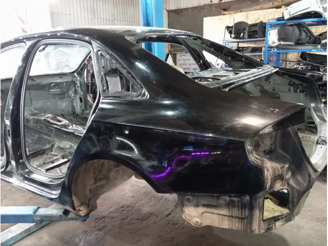 Крыло заднее левое Audi A4