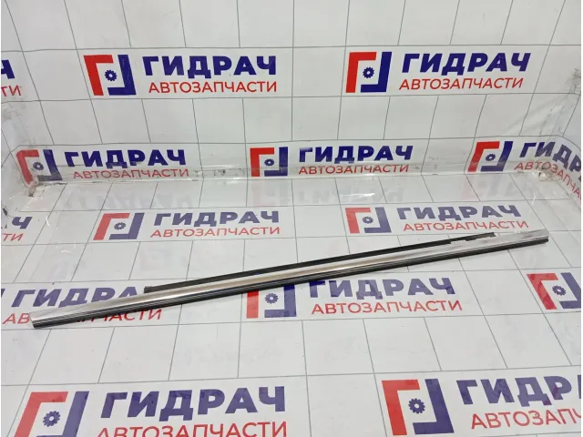 Накладка стекла Audi A4 8K0853763H2ZZ