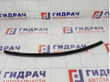 Уплотнитель стекла передний правый Audi A4 8K0837480C