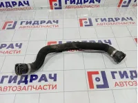 Патрубок радиатора Audi A4 8K0121101M