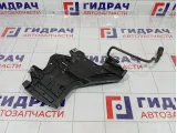 Кронштейн фар левый Audi A4 1301073033
