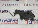 Кронштейн фар правый Audi A4 1301073034