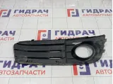 Решетка в бампер левая Audi A4 8K0807681A