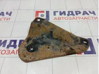 Кронштейн балки задний левый Audi A4 8K0505219E