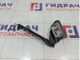 Петля капота Audi A4 8K0823301D
