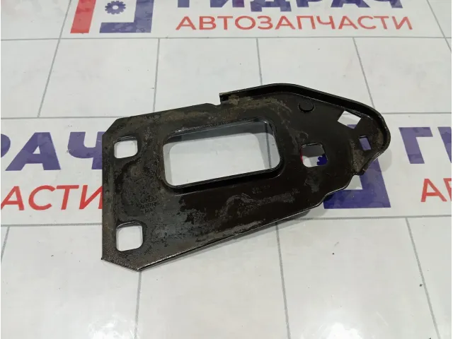 Кронштейн усилителя бампера передний правый Audi A4 8K0805500