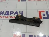 Брызговик передний левый Audi A4 8K0853887A