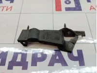 Кронштейн бампера передний правый Audi A4 8K0807284