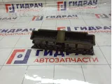 Дефлектор воздушный в торпедо центральный Audi A4 8T1820951CWVF