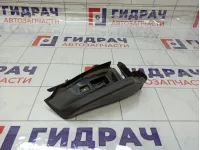 Направляющая ремня безопасности правая Audi A4 8K0857792A