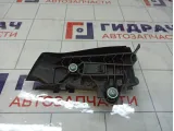 Направляющая ремня безопасности правая Audi A4 8K0857792A