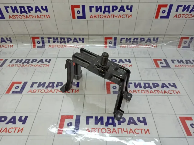Кронштейн крепления аккумулятора (АКБ) и запасного колеса Audi A4 8K0802715A