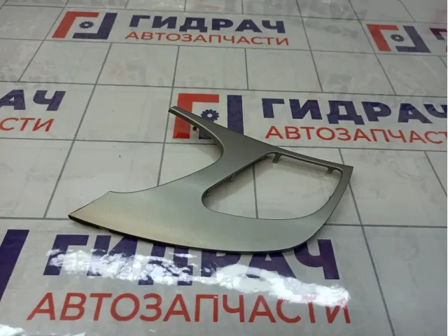 Накладка торпедо на воздушный дефлектор левая Audi A4 8K1820901GXUN