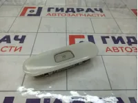 Плафон салонный Audi A4 8T0947111