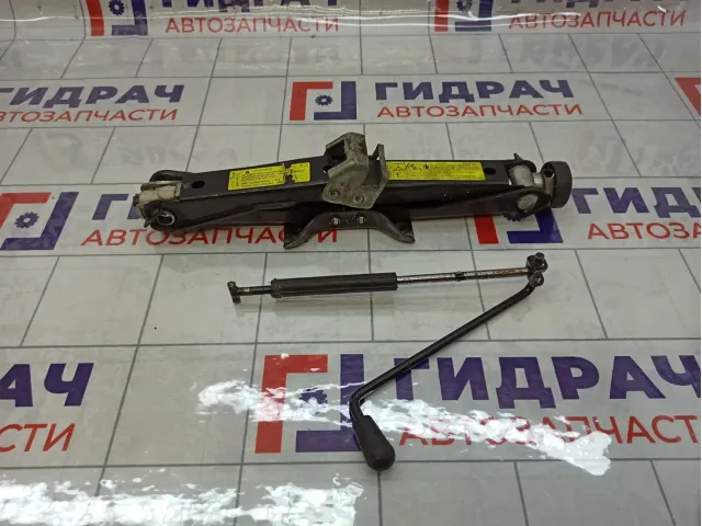 Домкрат Audi A4 8K0011031G