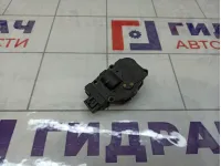 Моторчик заслонки отопителя (печки) Audi A4 8K0820511C