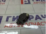Моторчик заслонки отопителя (печки) Audi A4 8K0820511C