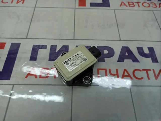 Датчик ускорения Audi A4 8K0907637C