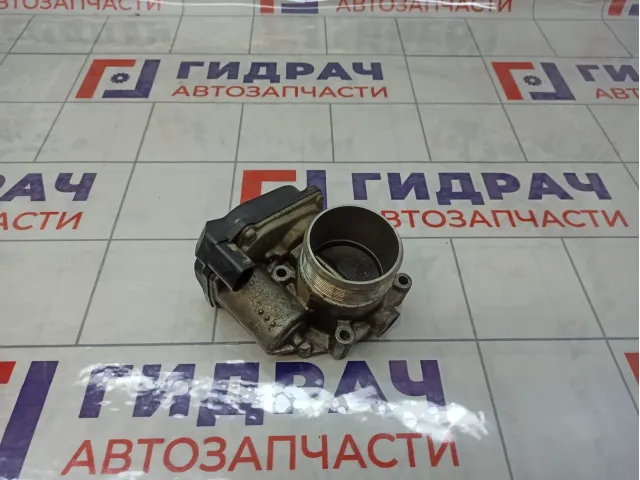 Дроссельная заслонка Audi A4 06F133062T