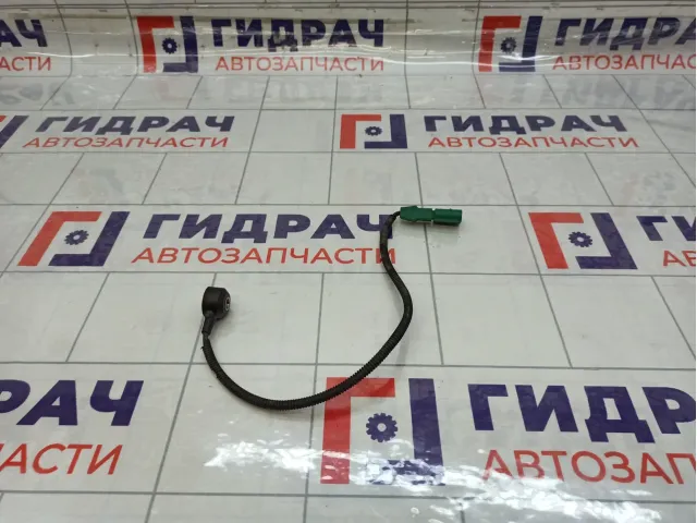 Датчик детонации Audi A4 06E905377A