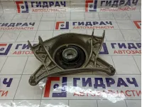 Кронштейн амортизатора передний правый Audi A4 8K0412392F