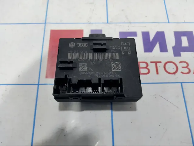 Блок комфорта задний правый Audi A4 (B8) 8T0959795Q