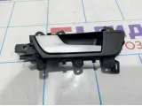 Ручка двери задней внутренняя левая Audi A4 (B8) 8K0839019