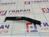 Кронштейн радиатора Audi A4 (B8) 8K0805528A