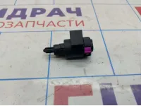Датчик включения стопсигнала Audi A4 (B8) 4F0945459B