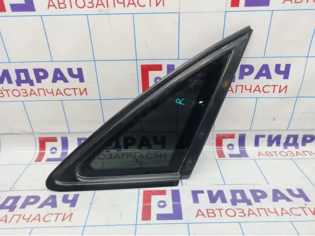 Стекло кузовное глухое правое Audi A4 (B8) 8K5845300FNVB