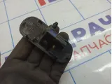 Форсунка омывателя лобового стекла правая Audi A4 (B8) 8T0955988B