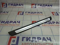 Накладка порога (внутренняя) передняя правая Audi A4 (B8) 8K0853374