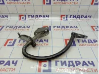 Петля крышки багажника левая Audi A4 (B8) 8K5827301AA