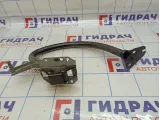 Петля крышки багажника правая Audi A4 (B8) 8K5827302AA