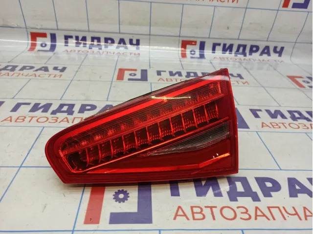 Фонарь задний внутренний правый Audi A4 (B8) 8K5945094AC