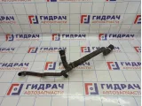 Патрубок радиатора Audi A4 (B8) 8K0122101G