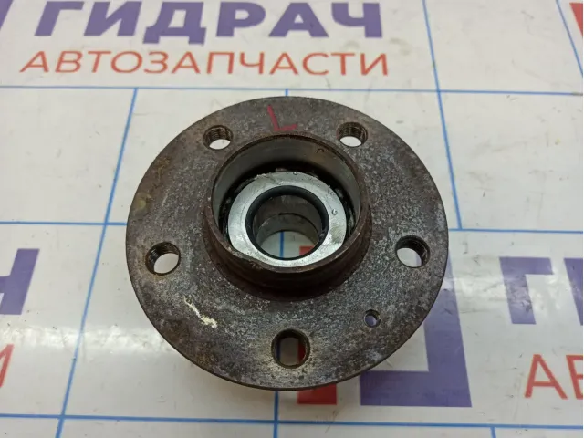 Ступица задняя Audi A4 (B8) 8K0598611