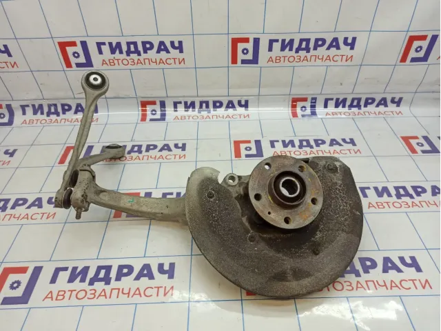 Кулак поворотный передний левый Audi A4 (B8) 4G0407253B