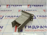 Кронштейн усилителя переднего бампера левый Audi A4 (B8) 8K0807133