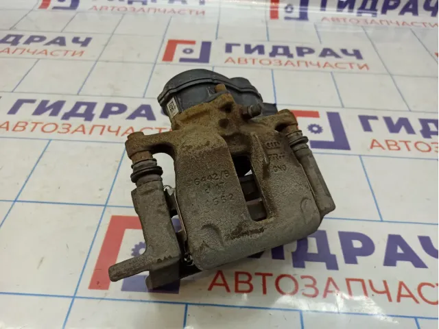 Суппорт тормозной задний левый Audi A4 (B8) 8K0615403E