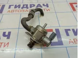 Насос (ТНВД) бензиновый Audi A4 (B8) 06K127025B