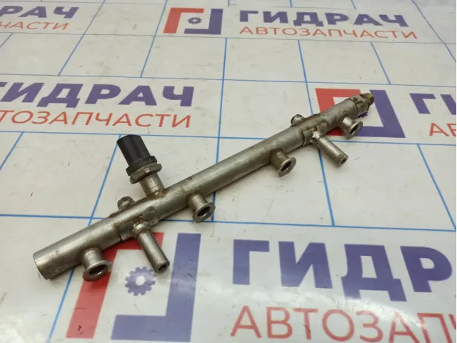 Рейка топливная (рампа) Audi A4 (B8) 06K133317C