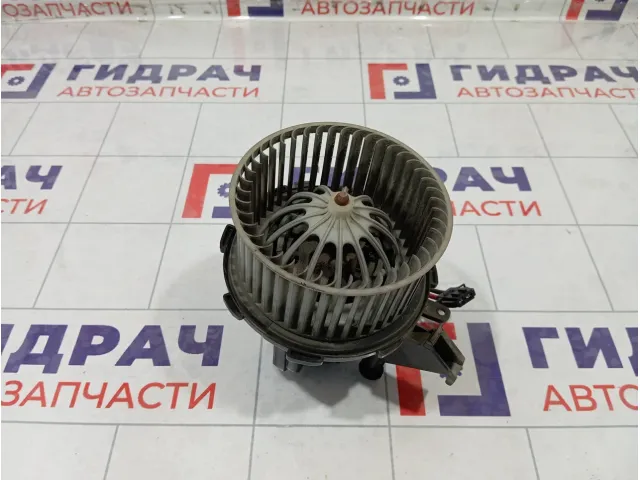 Моторчик отопителя (печки) Audi A5 8K1820021C
