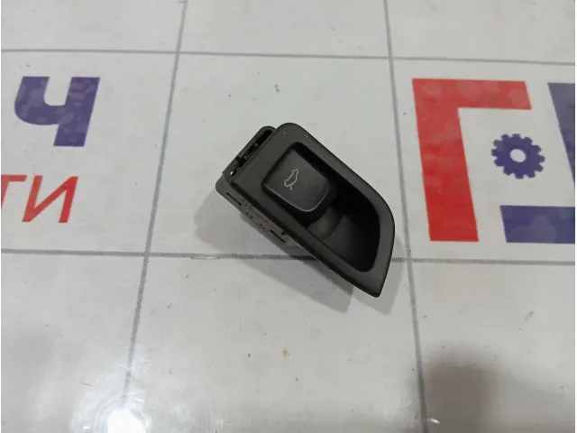 Кнопка открывания багажника Audi A5 8K0959831
