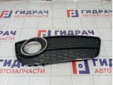 Решетка бампера передняя правая Audi A5 8T0807682